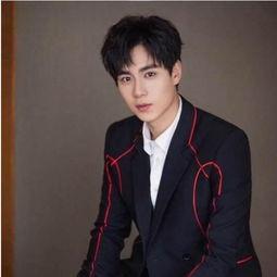 娱乐圈反转坐等吃瓜,吃瓜群众翘首以待